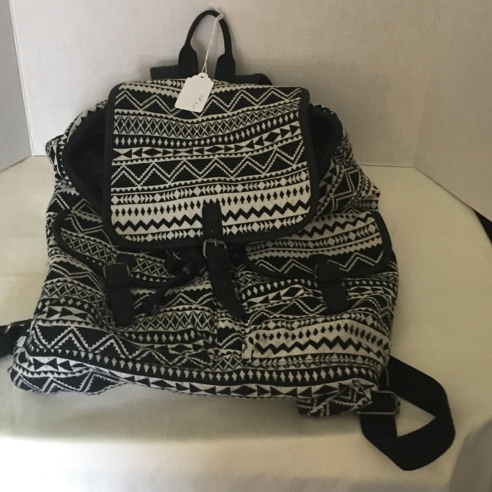 #420 Mossimo Supply Co print backpack
